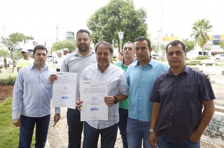 Assinada ordem de serviço para reforma completa da Praça Getúlio Vargas