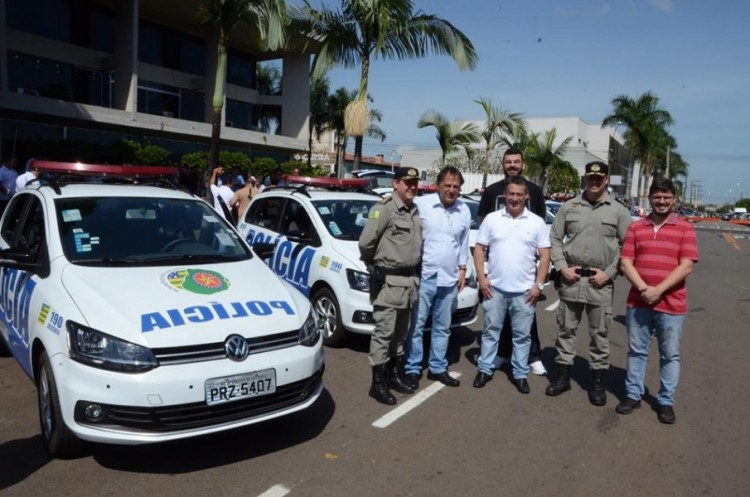 Parceria Governo Municipal e Estado: Viaturas zero km são entregues à Polícia Militar em Catalão