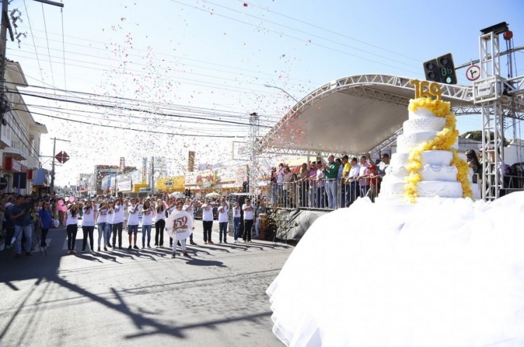 Catalão chega aos 159 anos com celebrações tradicionais e participação maciça do público