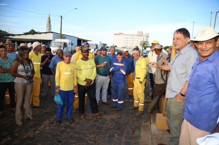 Prefeitura de Catalão paga 13º e antecipa próximo salário a todos os servidores públicos municipais