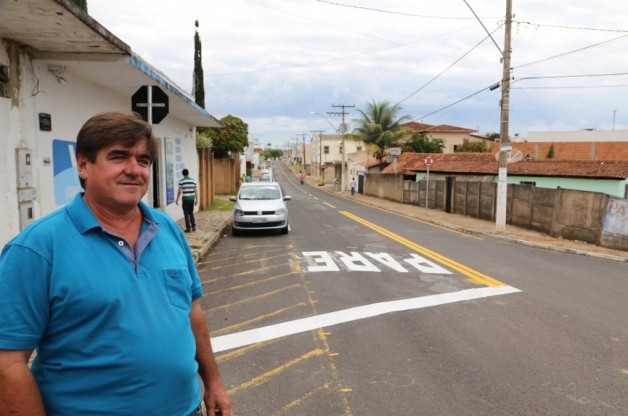 Após reclamações trânsito é alterado na rua Vereador Geraldo Gentil Aires