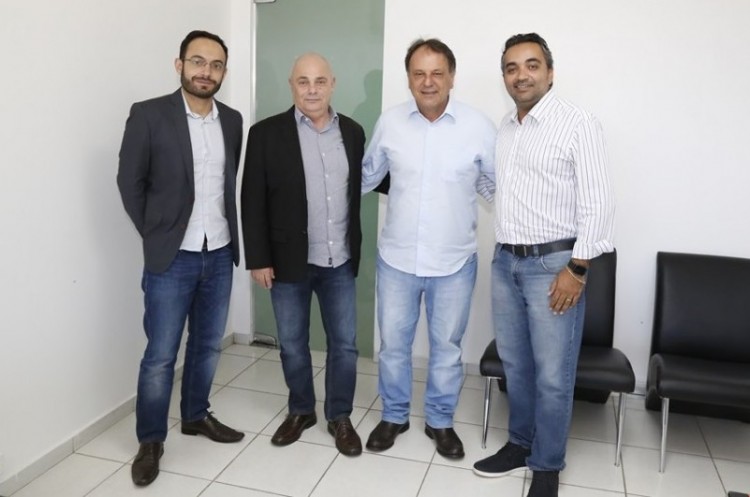 Prefeito Adib Elias recebe novo diretor e gerentes do grupo EcoRodovias que concluiu negociação com MGO adquirindo concessão da BR-050