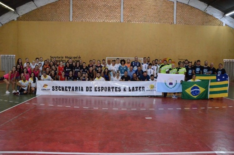 Open de vôlei é aberto com participação de mais de 250 pessoas em Catalão