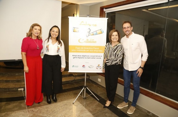 Ação Social promove café empresarial e apresenta projetos do município